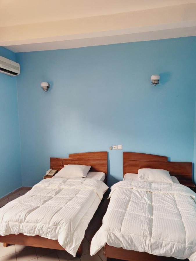 Hotel Altitel Bafoussam Exterior photo
