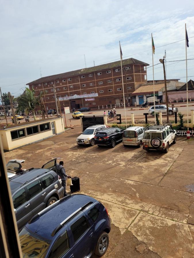 Hotel Altitel Bafoussam Exterior photo